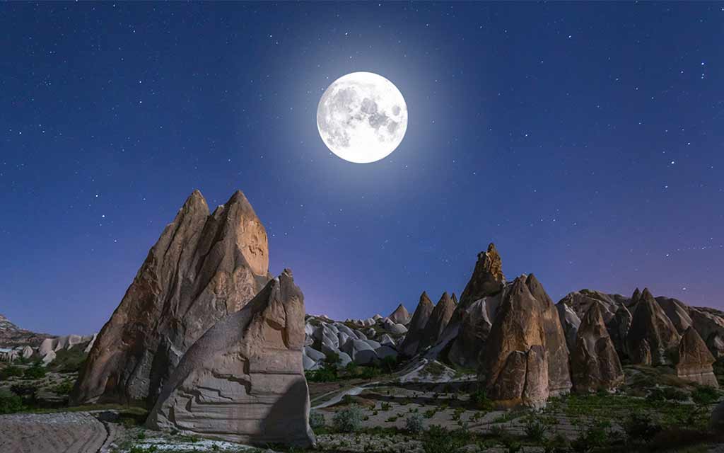 Fullmoon Hiking in Göreme